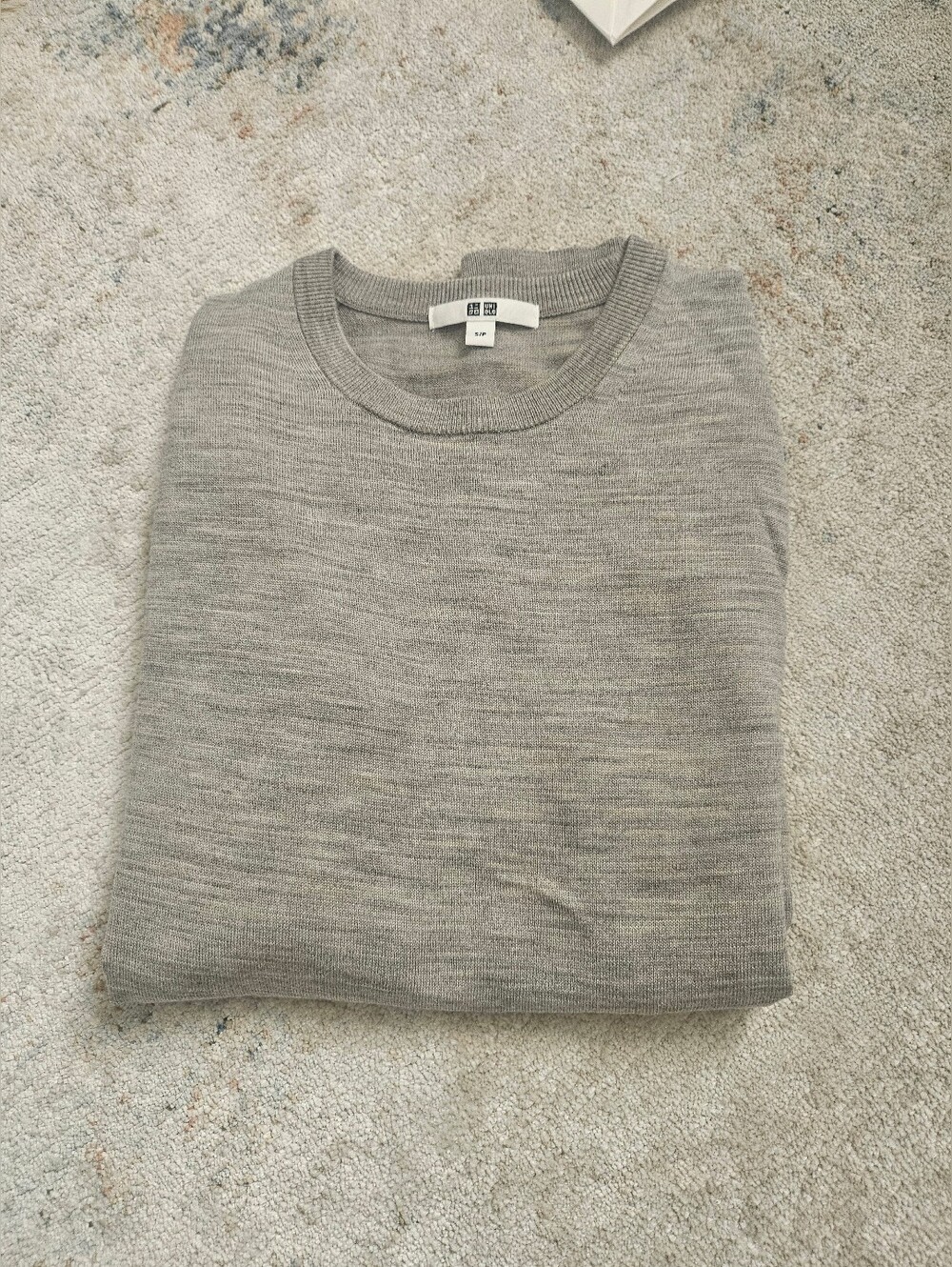 Uniqlo Women's Crewneck Sweater - Light Gray
